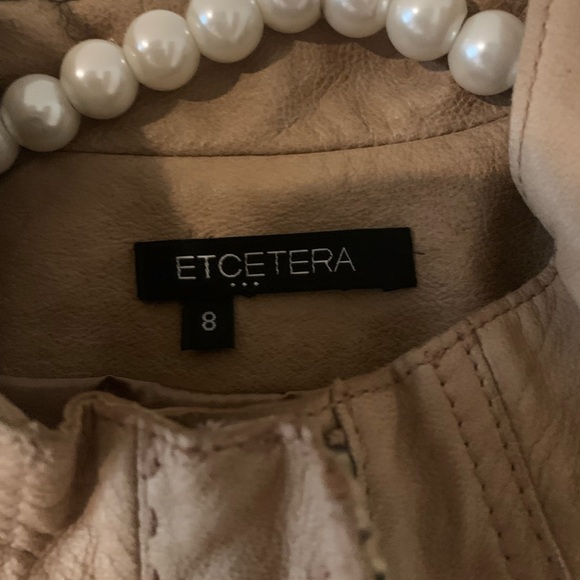Etcetera tan leather jacket. Size 8 - Picture 7 of 13